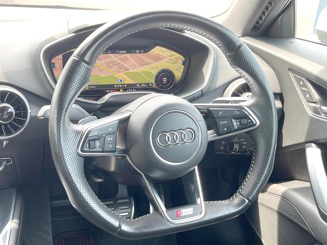 ＴＴクーペ ２．０ＴＦＳＩ　Ｓラインパッケージ　バーチャルコックピット　純正ナビ　ハーフレザーシート　純正１８インチアルミホイール　ＬＥＤヘッドランプ　Ｓラインスポーツサスペンション　「Ｓ　ｌｉｎｅ」エンブレム　ステンレス製ペダル　ＥＴＣ　禁煙車（11枚目）