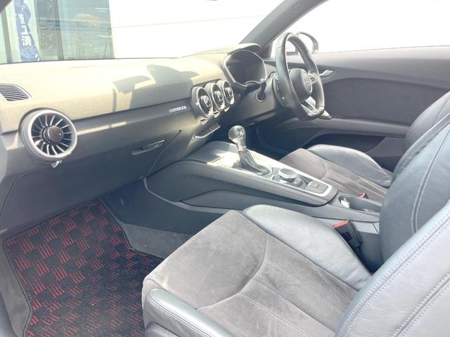 ＴＴクーペ ２．０ＴＦＳＩ　Ｓラインパッケージ　バーチャルコックピット　純正ナビ　ハーフレザーシート　純正１８インチアルミホイール　ＬＥＤヘッドランプ　Ｓラインスポーツサスペンション　「Ｓ　ｌｉｎｅ」エンブレム　ステンレス製ペダル　ＥＴＣ　禁煙車（40枚目）