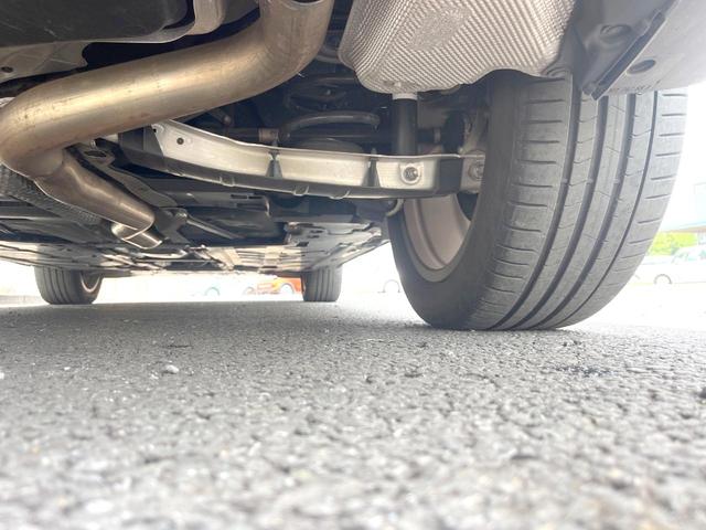 ＧＬＢ ＧＬＢ２００ｄ　４マチック　ＡＭＧライン　１オーナー　サンルーフ　レーダーセーフティＰＫＧ　純正ナビ　フルセグ　３６０度カメラ　半革シート　前席パワーシート　ＬＥＤヘッドライト　ハイビームアシスト＋　純正１９インチアルミ　ＥＴＣ　禁煙（23枚目）
