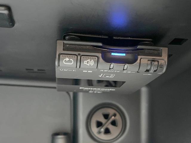 ＭＩＮＩ クーパー　３ドア　ナビゲーションＰＫＧ　ＬＥＤヘッドランプ　ＬＥＤフロントフォグランプ　純正ナビ　バックカメラ　Ｂｌｕｅｔｏｏｔｈ接続　アイドリングストップ　純正１５インチアルミホイール　ＥＴＣ　禁煙（7枚目）