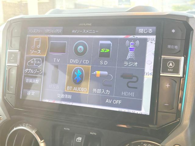 ジープ・ラングラーアンリミテッド サハラ　革シート／シートヒーター　ＡＬＰＩＮＥ製９型ナビＴＶ　リアビューカメラ　クルーズコントロール　純正１８インチＡＷ　オートライト　オートエアコン　サイドステップ　ＥＴＣ　禁煙車（36枚目）