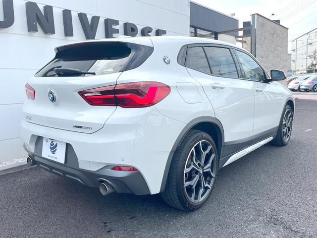 Ｘ２ ｘＤｒｉｖｅ　２０ｉ　ＭスポーツＸ　アドバンスドアクティブセーフティＰＫＧ　ドライビングアシスト　純正ナビ　バックカメラ　アルカンターラシート　前席パワーシート　ＬＥＤヘッドランプ　電動リア　純正１９インチアルミ　ＥＴＣ　禁煙（17枚目）