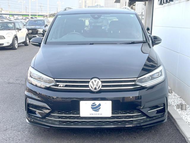 ゴルフトゥーラン ＴＳＩ　Ｒライン　ＤＣＣＰＫＧ　Ｄｉｓｃｏｖｅｒ　Ｐｒｏ　ＡｐｐｌｅＣａｒＰｌａｙ　リアビューカメラ　　アダプティブシャシーコントロール　アダプティブクルーズコントロール　純正１８インチアルミホイール　ＥＴＣ　禁煙車（15枚目）