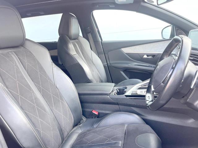 ５００８ ＧＴ　ブルーＨＤｉ　１オーナー　ファーストクラスＰＫＧ　パノラミックサンルーフ　シートヒーター　パワーシート　Ａｐｐｌｅｃａｒｐｌａｙ　３６０度ビジョン　パークアシスト　アダプティブクルーズ　衝突軽減　ＥＴＣ　禁煙車（9枚目）