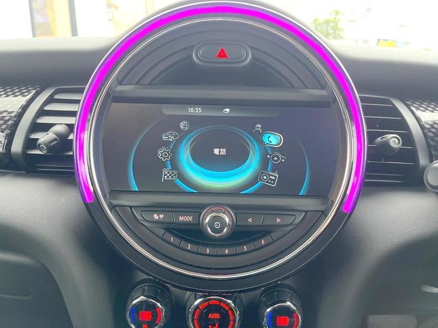 ＭＩＮＩ クーパーＳ　５ドア　ペッパーＰＫＧ　純正ナビ　リアビューカメラ　Ｂｌｕｅｔｏｏｔｈ　レインセンサー　デュアルオートエアコン　ＬＥＤヘッドランプ　オートライト　ダブルストライプシート　ＥＴＣ　禁煙車（34枚目）