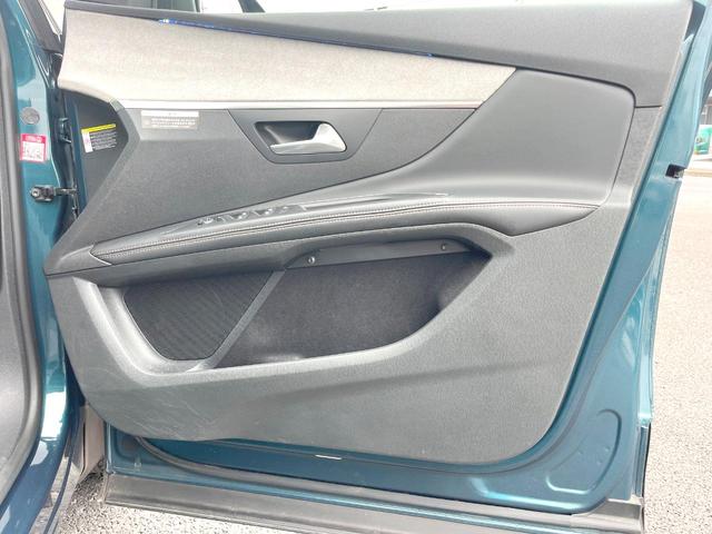 ５００８ ＧＴ　ブルーＨＤｉ　純正ナビＴＶ　ＡｐｐｌｅＣａｒＰｌａｙ　バックカメラ　アダプティブクルーズ　衝突軽減　パワーバックドア　アドバンスドグリップコントロール　ハーフレザーシート　純正１８インチアルミ　ＥＴＣ　禁煙車（32枚目）