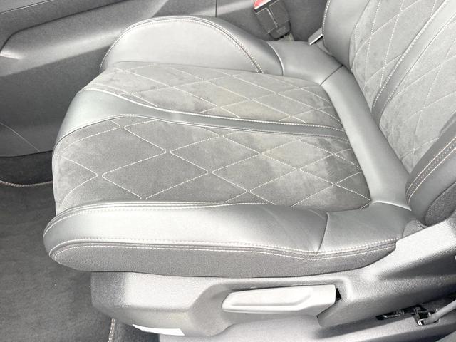５００８ ＧＴ　ブルーＨＤｉ　純正ナビＴＶ　ＡｐｐｌｅＣａｒＰｌａｙ　バックカメラ　アダプティブクルーズ　衝突軽減　パワーバックドア　アドバンスドグリップコントロール　ハーフレザーシート　純正１８インチアルミ　ＥＴＣ　禁煙車（37枚目）