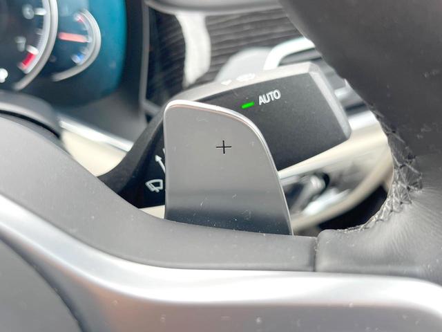 ７シリーズ ７４０ｉ　Ｍスポーツ　サンルーフ　革シート　ＯＰ２０インチＡＷ　レーザーライト　純正ナビＴＶ　３６０度カメラ　ｈａｒｍａｎ－ｋａｒｄｏｎ　ＨＵＤ　アクティブクルコン　パワーシート　シートヒーター　パドルシフト　ＥＴＣ　禁煙（37枚目）