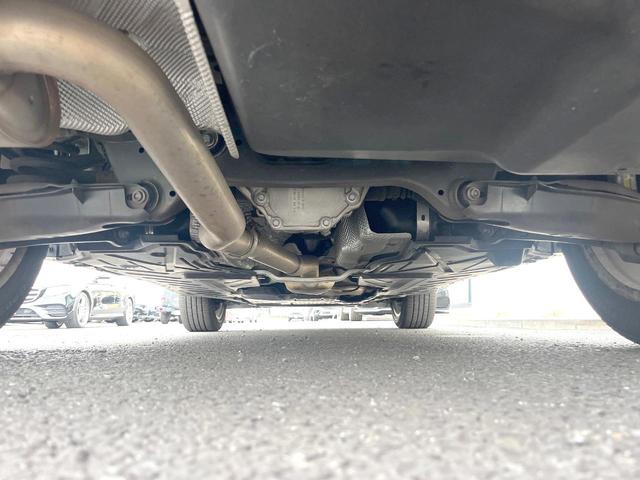 ＧＬＣ ＧＬＣ２２０ｄ　４マチックスポーツ（本革仕様）　パノラミックスライディングルーフ　Ｂｕｒｍｅｓｔｅｒサウンド　ヘッドアップディスプレイ　全席シートヒーター　パワーシート　純正１９インチアルミホイール　キーレスゴー　パワーバックドア　ＥＴＣ（21枚目）