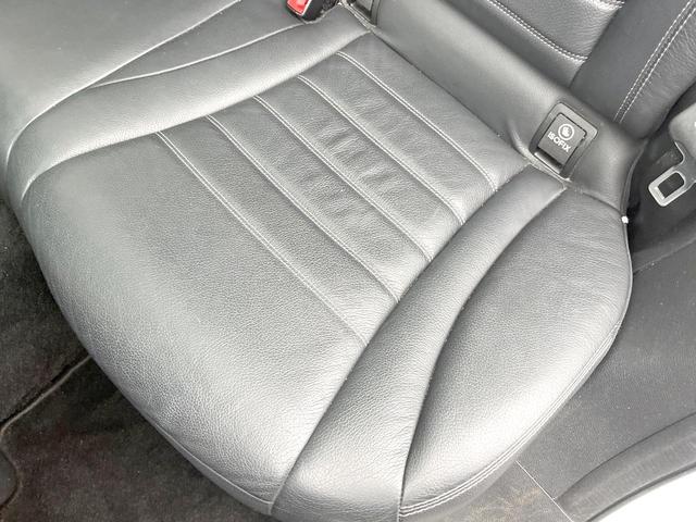 ＧＬＣ ＧＬＣ２２０ｄ　４マチックスポーツ（本革仕様）　パノラミックスライディングルーフ　Ｂｕｒｍｅｓｔｅｒサウンド　ヘッドアップディスプレイ　全席シートヒーター　パワーシート　純正１９インチアルミホイール　キーレスゴー　パワーバックドア　ＥＴＣ（32枚目）