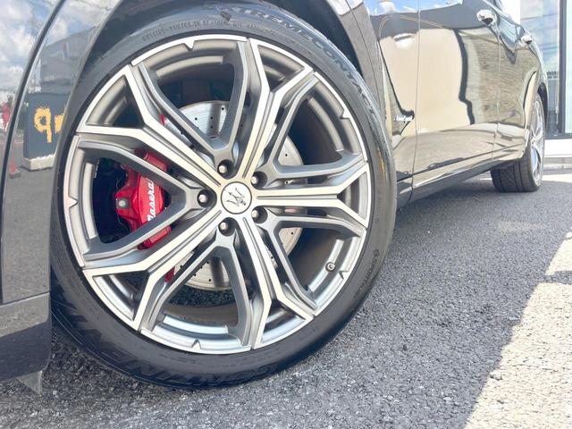 マセラティレヴァンテ純正21インチヘリオスマットホイール マセラティレヴァンテ純正21インチヘリオスマットホイール マセラティ