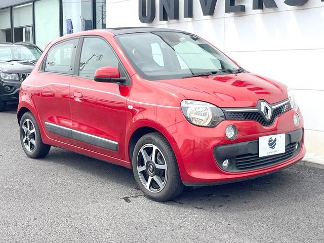 トゥインゴ インテンス　キャンバストップ　ｃａｒｒｏｚｚｅｒｉａ製ナビ　フルセグＴＶ　クルーズコントロール　クリアランスソナー　オートライト　オートエアコン　純正１５インチアルミ　ＥＴＣ　禁煙車（16枚目）