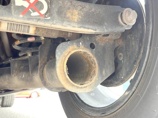 トゥインゴ インテンス　キャンバストップ　ｃａｒｒｏｚｚｅｒｉａ製ナビ　フルセグＴＶ　クルーズコントロール　クリアランスソナー　オートライト　オートエアコン　純正１５インチアルミ　ＥＴＣ　禁煙車（21枚目）