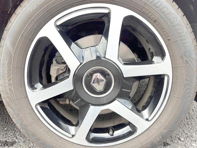 トゥインゴ インテンス　キャンバストップ　ｃａｒｒｏｚｚｅｒｉａ製ナビ　フルセグＴＶ　クルーズコントロール　クリアランスソナー　オートライト　オートエアコン　純正１５インチアルミ　ＥＴＣ　禁煙車（55枚目）