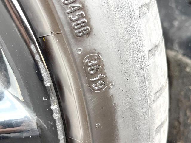 ＭＩＮＩ クーパーＳ　３ドア　カメラ／パーキングアシストＰＫＧ　ペッパーＰＫＧ　エナジェティックスタイル　ＡｐｐｌｅＣａｒＰｌａｙ　純正ナビ　バックカメラ　ＪＣＷ革巻ステアリング　衝突軽減　ＯＰ１７インチＡＷ　ＥＴＣ（46枚目）
