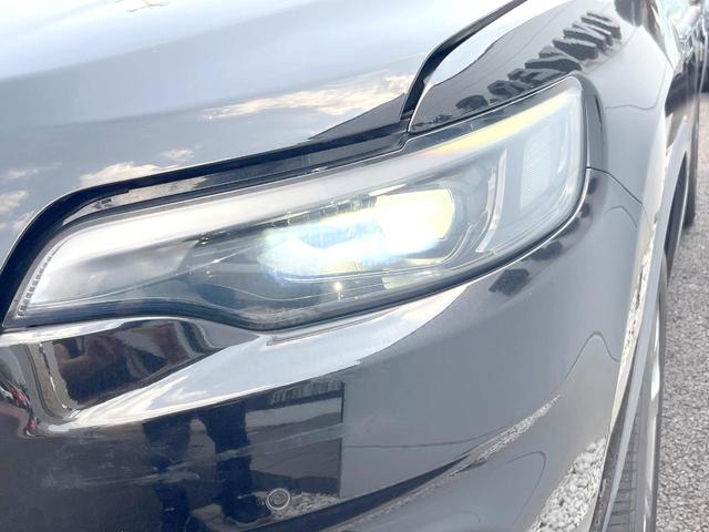ジープ・チェロキー リミテッド　黒革シート　ＡｐｐｌｅＣａｒＰｌａｙ　純正ナビＴＶ　バックカメラ　アダプティブクルコン　シートヒーター　シートベンチレーション　ＬＥＤヘッド　オートハイビーム　純正１８インチＡＷ　ＥＴＣ　禁煙（13枚目）