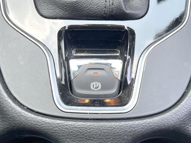 ジープ・チェロキー リミテッド　黒革シート　ＡｐｐｌｅＣａｒＰｌａｙ　純正ナビＴＶ　バックカメラ　アダプティブクルコン　シートヒーター　シートベンチレーション　ＬＥＤヘッド　オートハイビーム　純正１８インチＡＷ　ＥＴＣ　禁煙（38枚目）
