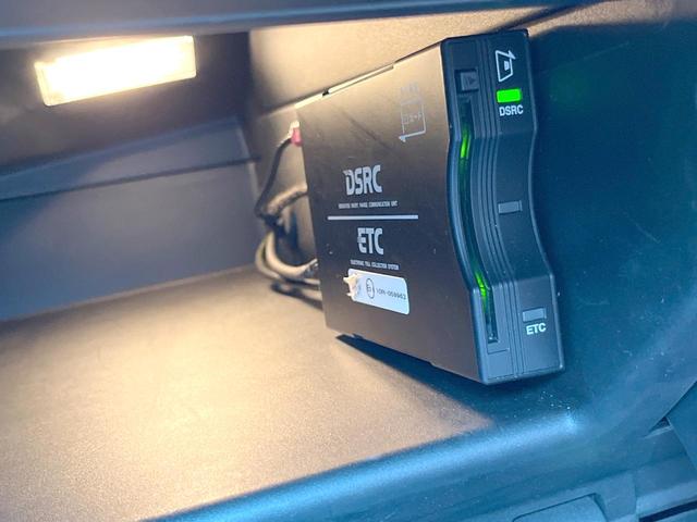 ジープ・チェロキー リミテッド　黒革シート　ＡｐｐｌｅＣａｒＰｌａｙ　純正ナビＴＶ　バックカメラ　アダプティブクルコン　シートヒーター　シートベンチレーション　ＬＥＤヘッド　オートハイビーム　純正１８インチＡＷ　ＥＴＣ　禁煙（41枚目）