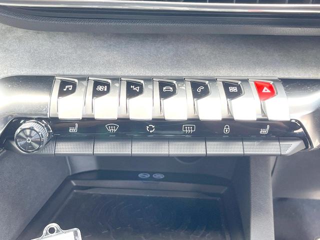 ５００８ ＧＴ　ブルーＨＤｉ　後期　パノラミックサンルーフ　ＡｐｐｌｅＣａｒＰｌａｙ　アダプティブクルーズ　衝突軽減　バックカメラ　パワーシート・ヒーター　ＬＥＤヘッド　パワーバックドア　純正１８インチアルミ　ＥＴＣ　禁煙（45枚目）
