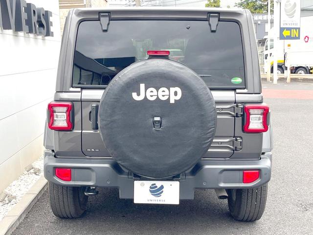 ジープ・ラングラーアンリミテッド サハラ　１オーナー　黒革シート　ＡｐｐｌｅＣａｒＰｌａｙ　純正ナビＴＶ　バックカメラ　アダプティブクルコン　シートヒーター　純正１８インチＡＷ　パークアシスト　ブラインドスポットモニター　ＥＴＣ　禁煙車（16枚目）
