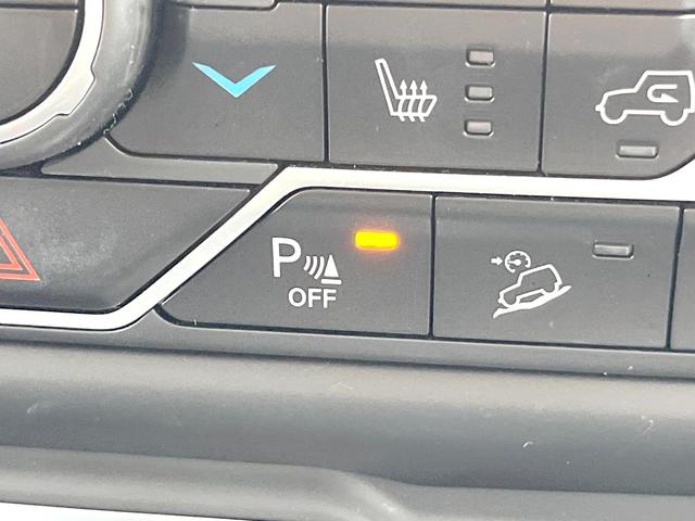 ジープ・ラングラーアンリミテッド サハラ　１オーナー　黒革シート　ＡｐｐｌｅＣａｒＰｌａｙ　純正ナビＴＶ　バックカメラ　アダプティブクルコン　シートヒーター　純正１８インチＡＷ　パークアシスト　ブラインドスポットモニター　ＥＴＣ　禁煙車（34枚目）