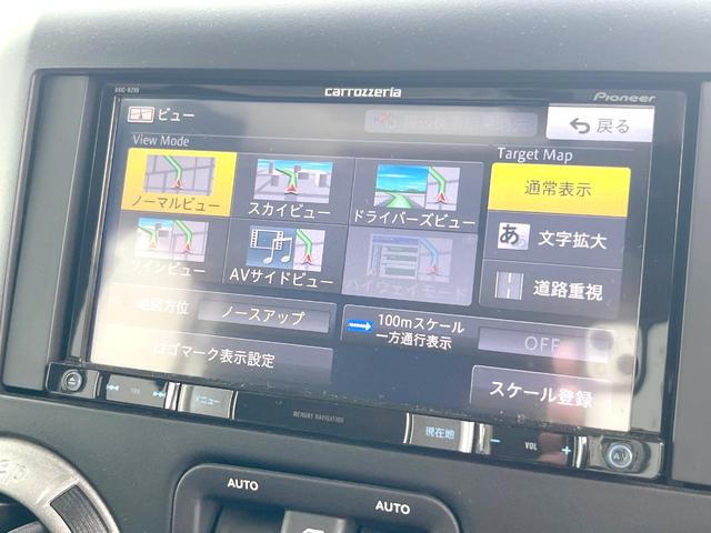 ジープ・ラングラーアンリミテッド スポーツ　ｃａｒｒｏｚｚｅｒｉａ製ナビＴＶ　バックカメラ　クルーズコントロール　オートエアコン　ＬＥＤヘッドランプ／ＬＥＤフロントフォグ　サイドカメラ　サイドステップ　純正１７インチＡＷ　ＥＴＣ　禁煙車（43枚目）