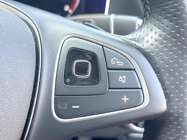 Ｅクラス Ｅ２００　アバンギャルド　レザーＰＫＧ　Ｂｕｒｍｅｓｔｅｒサウンド　純正ナビＴＶ　Ａｐｐｌｅｃａｒｐｌａｙ　３６０度カメラ　アダプティブクルーズコントロール　シートヒーター　パワーシート　パワーバックドア　１７インチＡＷ　禁煙（35枚目）