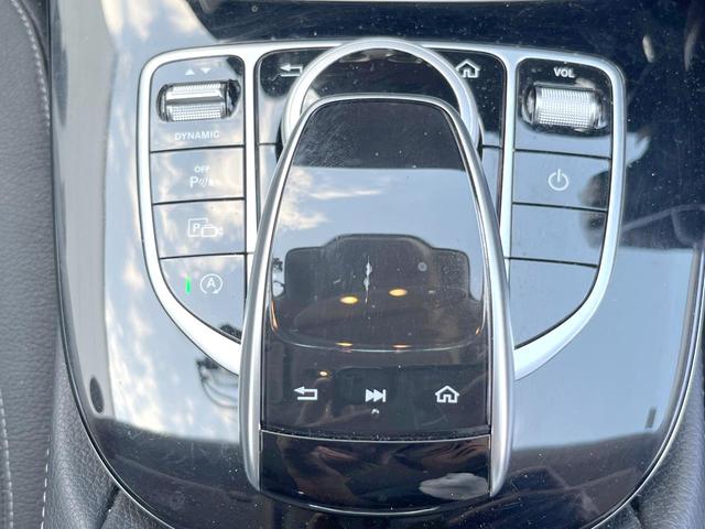 Ｅクラス Ｅ２００　アバンギャルド　レザーＰＫＧ　Ｂｕｒｍｅｓｔｅｒサウンド　純正ナビＴＶ　Ａｐｐｌｅｃａｒｐｌａｙ　３６０度カメラ　アダプティブクルーズコントロール　シートヒーター　パワーシート　パワーバックドア　１７インチＡＷ　禁煙（41枚目）