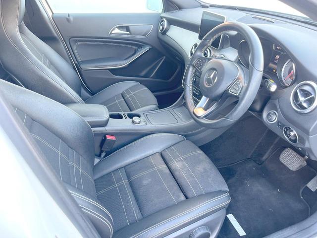 ＧＬＡクラス ＧＬＡ１８０　レーダーセーフティＰＫＧ　ベーシックＰＫＧ　ディストロニックプラス　ブラインドスポットアシスト　シートヒーター　純正ナビＴＶ　リアビューカメラ　パワーバックドア　キーレスゴー　ＨＩＤヘッドランプ（9枚目）