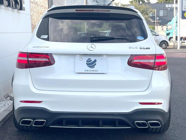 ＧＬＣ ＧＬＣ６３　Ｓ　４マチック＋　カーボンエクステリアＰＫＧ　カーボンドアミラー／リアスポイラー　黒革シート　レーダーセーフティＰＫＧ　パノラミックスライディングルーフ　Ｂｕｒｍｅｓｔｅｒサウンド　純正２１インチアルミホイール　ＥＴＣ（16枚目）