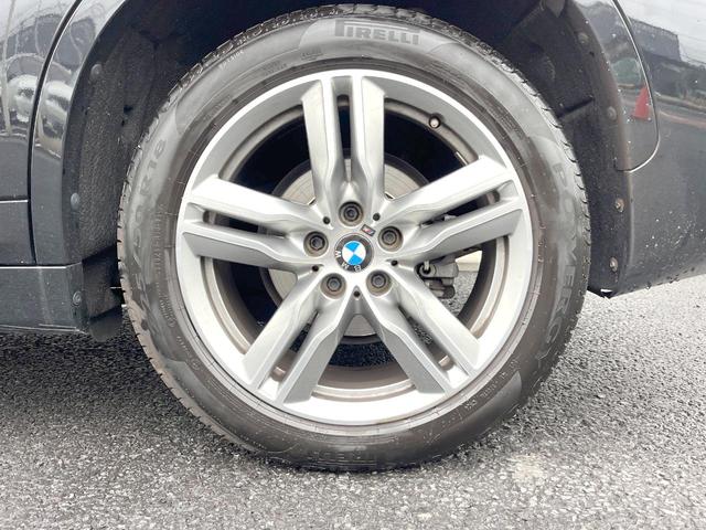 Ｘ１ ｘＤｒｉｖｅ　１８ｄ　Ｍスポーツ　アドバンスドセーフティＰＫＧ　コンフォートＰＫＧ　ハイラインＰＫＧ　セレクトＰＫＧ　サンルーフ　黒革　純正ナビ　バックカメラ　シートヒーター　パワーシート　ＨＵＤ　アクティブクルコン　ＥＴＣ　禁煙（52枚目）