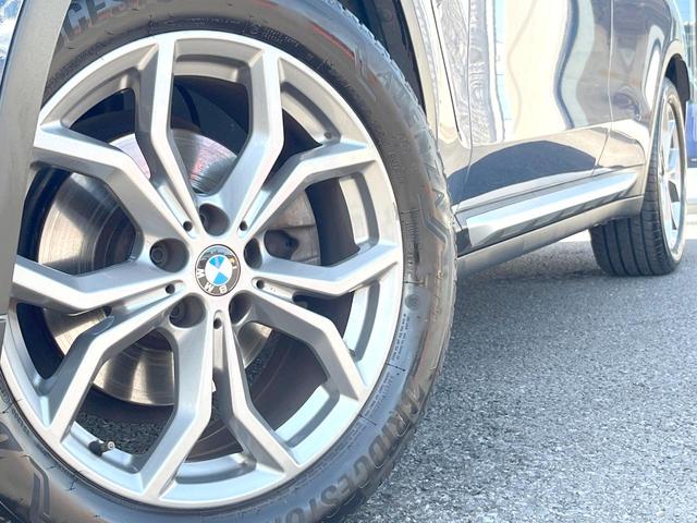 Ｘ３ ｘＤｒｉｖｅ　２０ｄ　Ｘライン　ハイラインパッケージ　ハイラインＰＫＧ　コニャック革シート　純正ナビＴＶ　３６０度カメラ　アクティブクルコン　ＨＵＤ　パワーシート　シートヒーター　パワーバックドア　純正１９インチＡＷ　コンフォートアクセス　ＥＴＣ　禁煙車（13枚目）