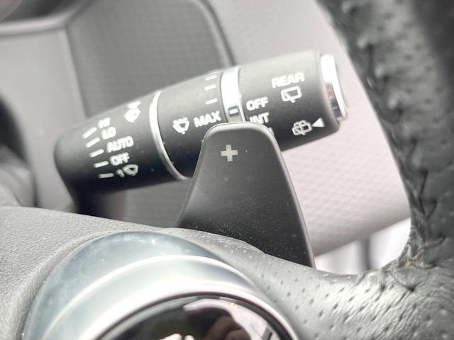 レンジローバーヴェラール Ｓ　１８０ＰＳ　セレクトパック　黒革　ＡｐｐｌｅＣａｒＰｌａｙ　純正ナビＴＶ　３６０度カメラ　アダプティブクルコン　Ｍｅｒｉｄｉａｎサウンド　シートヒーター　パワーシート　ＬＥＤヘッド　オートハイビーム　ＥＴＣ　禁煙（32枚目）