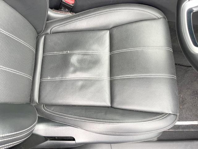 レンジローバーヴェラール Ｓ　１８０ＰＳ　セレクトパック　黒革　ＡｐｐｌｅＣａｒＰｌａｙ　純正ナビＴＶ　３６０度カメラ　アダプティブクルコン　Ｍｅｒｉｄｉａｎサウンド　シートヒーター　パワーシート　ＬＥＤヘッド　オートハイビーム　ＥＴＣ　禁煙（62枚目）