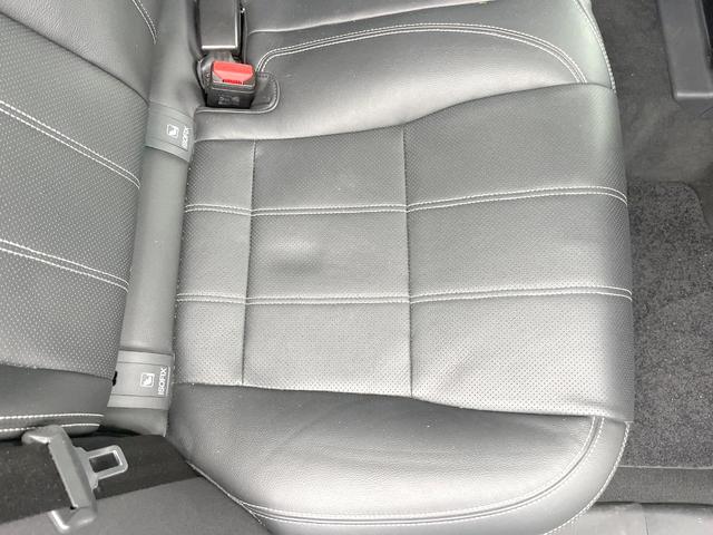 レンジローバーヴェラール Ｓ　１８０ＰＳ　セレクトパック　黒革　ＡｐｐｌｅＣａｒＰｌａｙ　純正ナビＴＶ　３６０度カメラ　アダプティブクルコン　Ｍｅｒｉｄｉａｎサウンド　シートヒーター　パワーシート　ＬＥＤヘッド　オートハイビーム　ＥＴＣ　禁煙（64枚目）