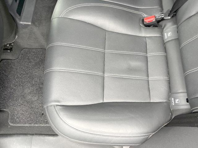 レンジローバーヴェラール Ｓ　１８０ＰＳ　セレクトパック　黒革　ＡｐｐｌｅＣａｒＰｌａｙ　純正ナビＴＶ　３６０度カメラ　アダプティブクルコン　Ｍｅｒｉｄｉａｎサウンド　シートヒーター　パワーシート　ＬＥＤヘッド　オートハイビーム　ＥＴＣ　禁煙（65枚目）