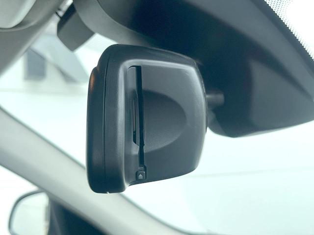 Ｘ３ ｘＤｒｉｖｅ　２０ｄ　Ｘライン　革スポーツシートセット　純正ナビＴＶ　３６０度カメラ　シートヒーター　パワーシート　クルーズコントロール　ＨＩＤヘッド　ヘッドランプウォッシャー　パワーバックドア　純正１８インチＡＷ　ＥＴＣ　禁煙車（8枚目）