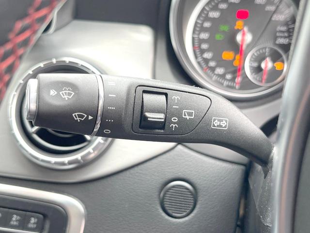 ＣＬＡクラス シューティングブレーク ＣＬＡ１８０　シューティングブレーク　スポーツ　ＡＭＧレザーエクスクルーシブＰＫＧ　レーダーセーフティＰＫＧ　純正ナビＴＶ　革シート　パノラミックスライディングルーフ　ｈａｒｍａｎ／ｋａｒｄｏｎ　バックカメラ　ブラインドスポット　パワーシート　禁煙（32枚目）