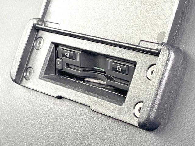 アバルト１２４ スパイダー ベースグレード　６ＭＴ　革シート／ナビゲーションＰＫＧ　レコードモンツァ　純正ナビＴＶ　バックカメラ　クルーズコントロール　シートヒーター　アダプティブＬＥＤヘッド　純正１７インチＡＷ　ＣＤ／ＤＶＤ　ＥＴＣ　禁煙（38枚目）