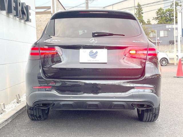 ＧＬＣ ＧＬＣ２５０　４マチックスポーツ（本革仕様）　本革仕様　パノラミックスライディングルーフ　Ｂｕｒｍｅｓｔｅｒサウンド　黒革シート　純正ナビＴＶ　全周囲カメラ　レーダーセーフティＰＫＧ　シートヒーター　パワーシート　純正１９インチＡＷ　ＥＴＣ　禁煙（16枚目）