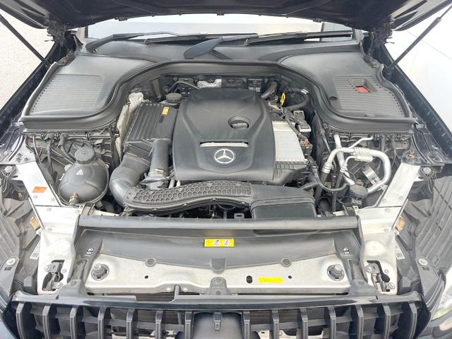 ＧＬＣ ＧＬＣ２５０　４マチックスポーツ（本革仕様）　本革仕様　パノラミックスライディングルーフ　Ｂｕｒｍｅｓｔｅｒサウンド　黒革シート　純正ナビＴＶ　全周囲カメラ　レーダーセーフティＰＫＧ　シートヒーター　パワーシート　純正１９インチＡＷ　ＥＴＣ　禁煙（19枚目）