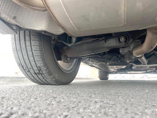ＧＬＣ ＧＬＣ２５０　４マチックスポーツ（本革仕様）　本革仕様　パノラミックスライディングルーフ　Ｂｕｒｍｅｓｔｅｒサウンド　黒革シート　純正ナビＴＶ　全周囲カメラ　レーダーセーフティＰＫＧ　シートヒーター　パワーシート　純正１９インチＡＷ　ＥＴＣ　禁煙（22枚目）