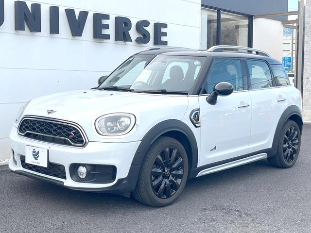 ＭＩＮＩ クーパーＳＤ　クロスオーバー　オール４　レザーシートＰＫＧ　パワーシート　シートヒーター　純正ナビ　リアビューカメラ　パーキングアシスト　ドライビングモード　ＬＥＤヘッドランプ　電動リア　ツインマフラー　純正１８インチＡＷ　ＥＴＣ　禁煙（24枚目）