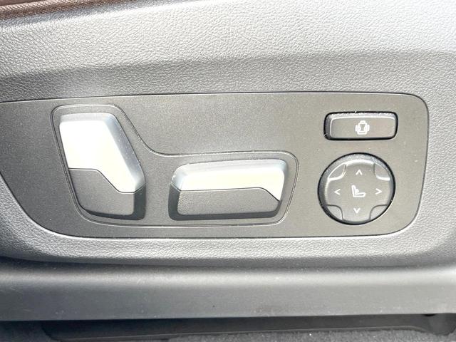 Ｘ３ ｘＤｒｉｖｅ　２０ｄ　Ｍスポーツハイラインパッケージ　ハイラインＰＫＧ　オプション２０インチＡＷ　リアシートバックレストアジャストメント　純正ナビＴＶ　全周囲カメラ　アクティブクルコン　茶革シート　全席シートヒーター　ＬＥＤヘッドライト　ＥＴＣ　禁煙車（31枚目）