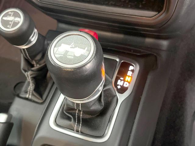 ジープ・ラングラーアンリミテッド サハラ　黒革　ＡｐｐｌｅＣａｒＰｌａｙ　純正ナビＴＶ　バックカメラ　アダプティブクルーズコントロール　シートヒーター　ステアリングヒーター　純正１８インチＡＷ　ＬＥＤヘッドランプ　ＥＴＣ　禁煙車（48枚目）