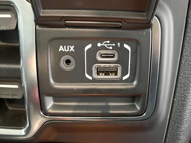 ジープ・ラングラーアンリミテッド サハラ　黒革　ＡｐｐｌｅＣａｒＰｌａｙ　純正ナビＴＶ　バックカメラ　アダプティブクルーズコントロール　シートヒーター　ステアリングヒーター　純正１８インチＡＷ　ＬＥＤヘッドランプ　ＥＴＣ　禁煙車（53枚目）