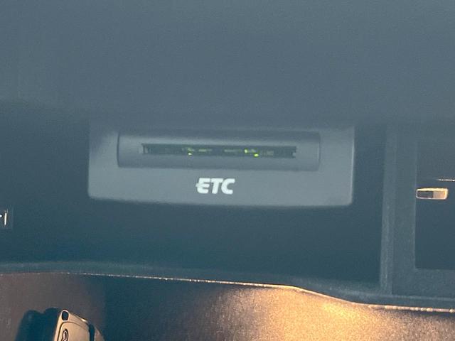 Ｑ５ ２．０ＴＦＳＩクワトロ　２０１６ＭＹ　パワーバックドア　純正ナビＴＶ　バックカメラ　ハーフレザー　純正１９インチ５本スポークＡＷ　クルーズコントロール　パワーシート　専用スポーツサスペンション　ＨＩＤヘッド　ＥＴＣ　禁煙車（26枚目）