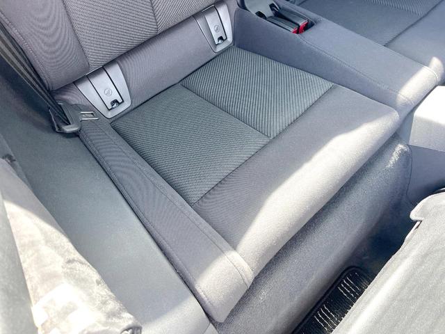 ＴＴクーペ １．８ＴＦＳＩ　１ｓｔエディション　特別仕様車　純正ナビＴＶ　バーチャルコックピット　アシスタンスＰＫＧ　クルーズコントロール　純正１８インチ１０本スポークＡＷ　ＬＥＤヘッド　ダイナミックインジケーター　フロントエアロバンパー　ＥＴＣ（51枚目）