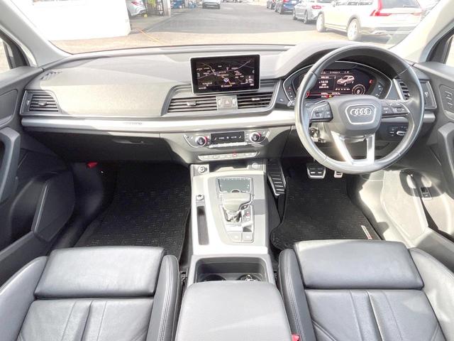 Ｑ５ ブラックエディション　２５０台限定　全周囲カメラ　バーチャルコックピット　ＡｐｐｌｅＣａｒＰｌａｙ　マトリクスＬＥＤヘッド　アダプティブクルコン　黒革シート　パワーシート　シートヒーター　純正２０インチＡＷ　ＥＴＣ　禁煙車（2枚目）