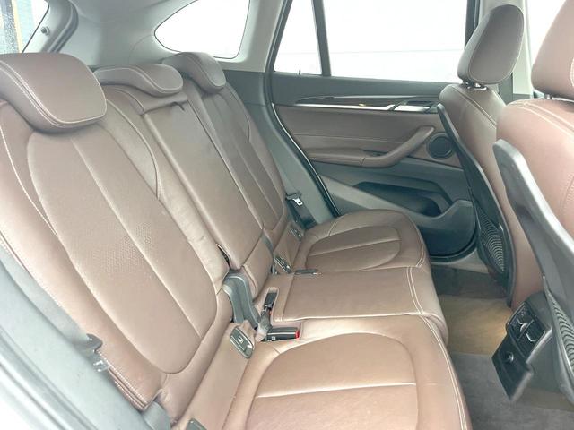 Ｘ１ ｘＤｒｉｖｅ　２５ｉ　ｘライン　ハイラインＰＫＧ　モカ革シート　純正ナビ　バックカメラ　アクティブクルコン　シートヒーター　パワーシート　パワーバックドア　ＬＥＤヘッドランプ　純正１８インチＡＷ　コンフォートアクセス　ＥＴＣ　禁煙車（10枚目）